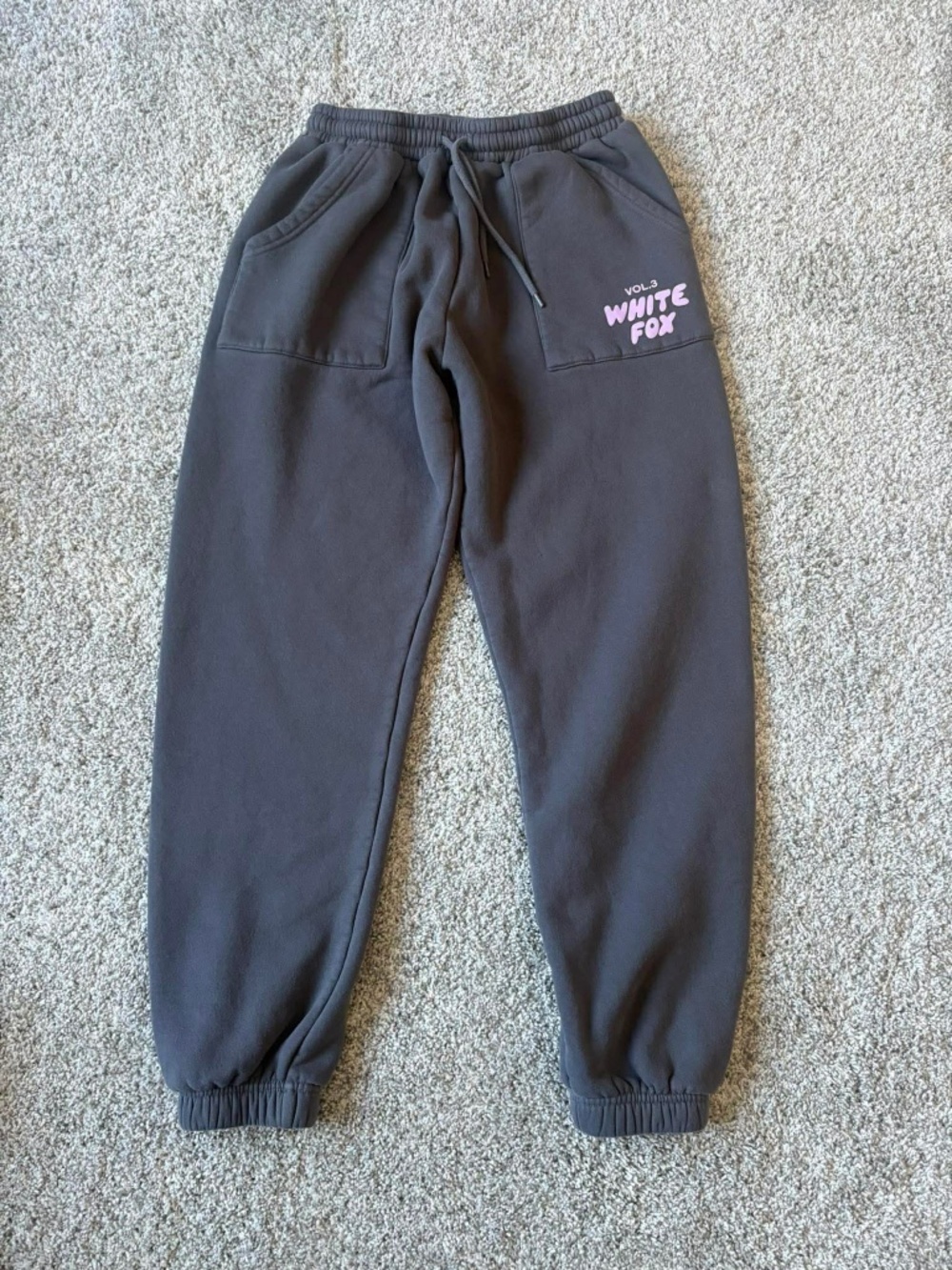 White Fox sweatpants size small NEW without tags - Picture 2 of 5